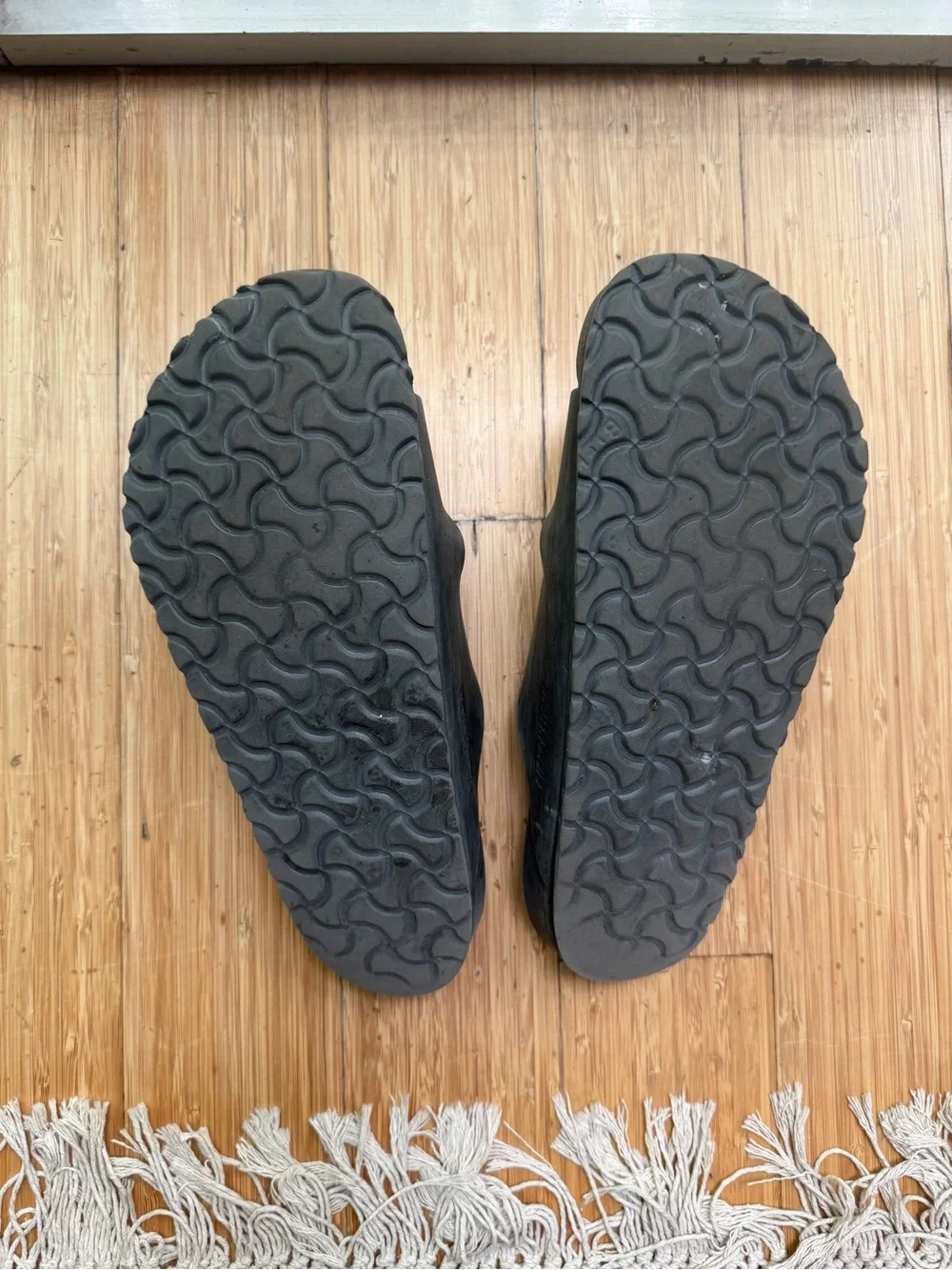 Birkenstock Arizona Two-Strap Sandals — Metallic Anthracite size 41